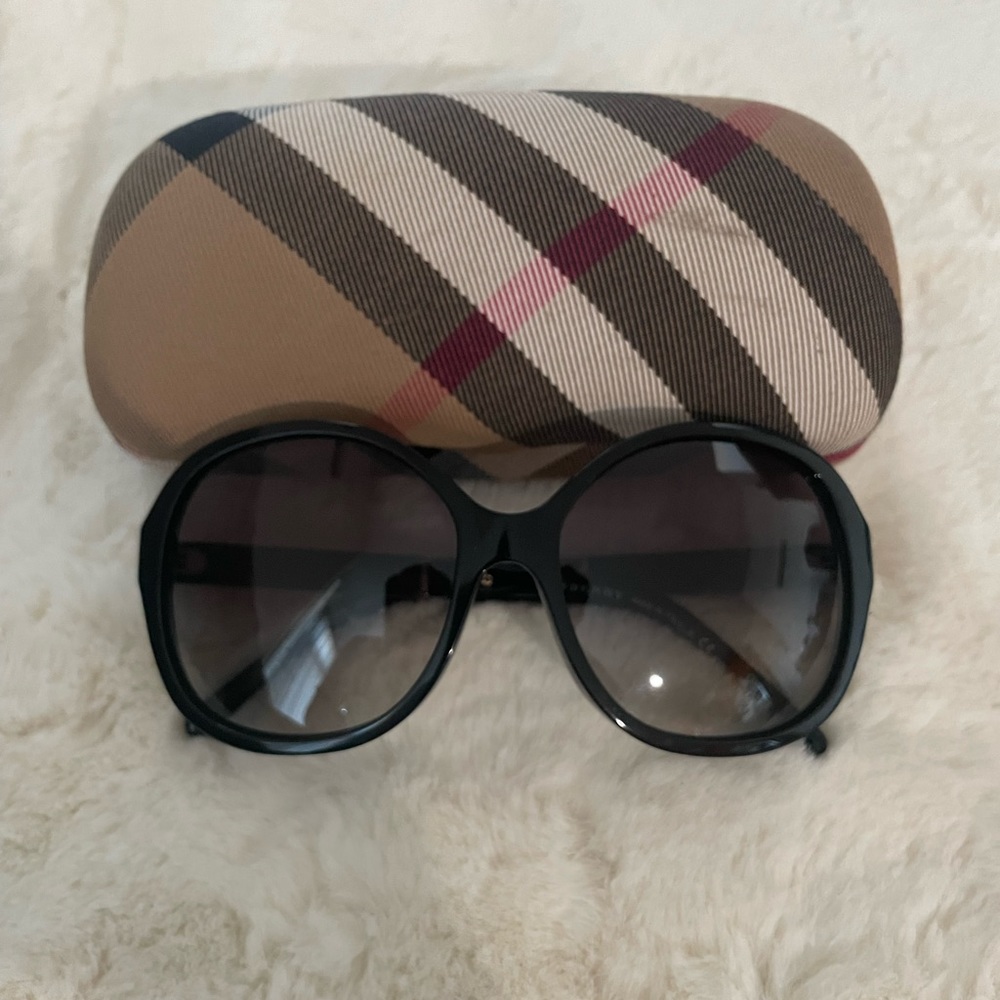 Burberry Sunglasses